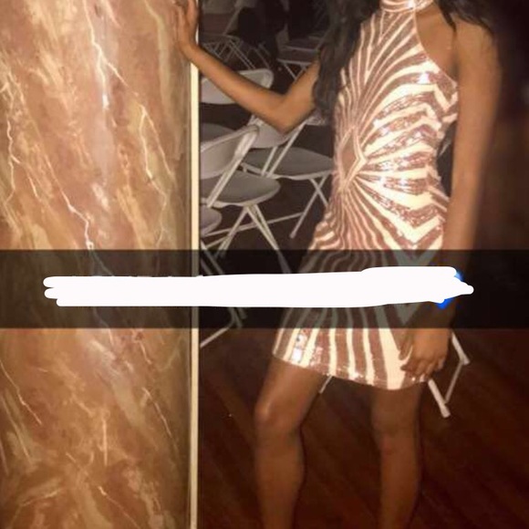 Sparkly Champagne Dress - Picture 3 of 3